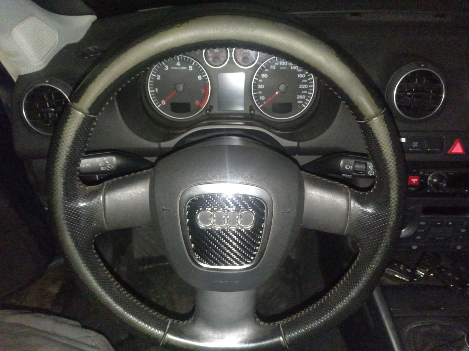 vazdušni jastuk za volan (crno)   8P0880201AL6PS